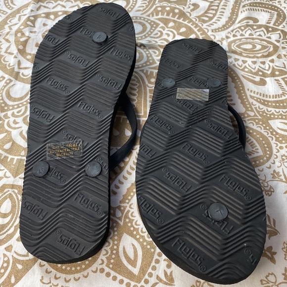 Flojos flip flop 🩴 - Picture 3 of 5